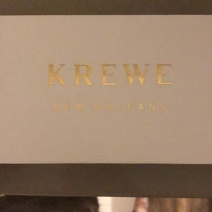 St. Louis' bold metal bridge with rounded frame.